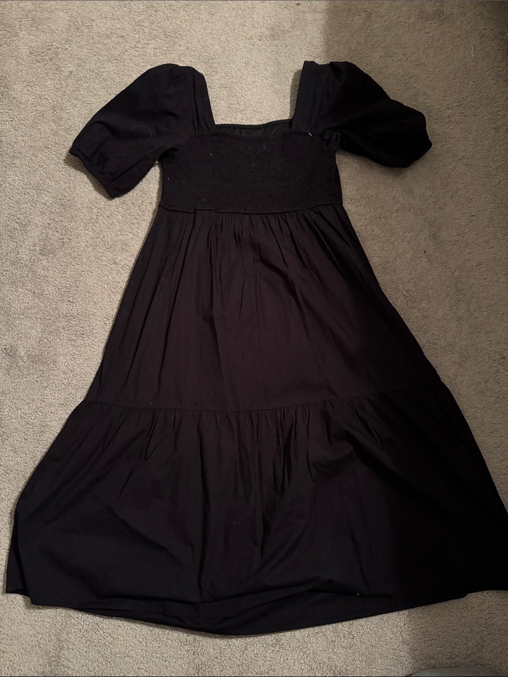 NWT Jessica Simpson Women’s Black Square Neck Tiered Midi Dress - Picture 2 of 3